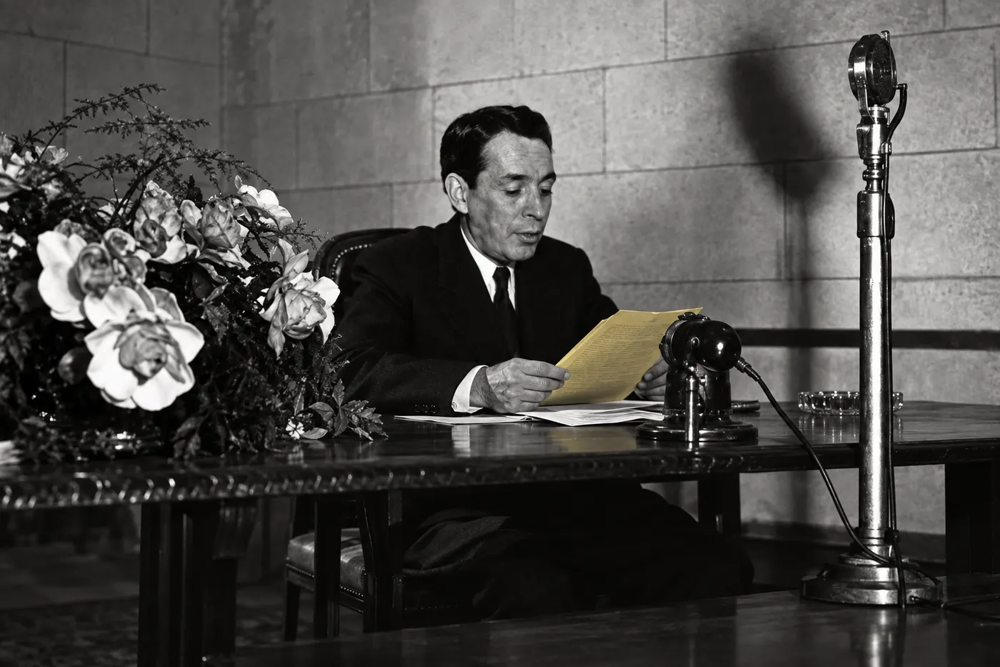 El Gobierno de Eduardo Santos y la 'Pausa' (1938–1942)