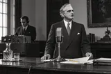 Retorno conservador e inicio de la violencia bipartidista (1946–1947)