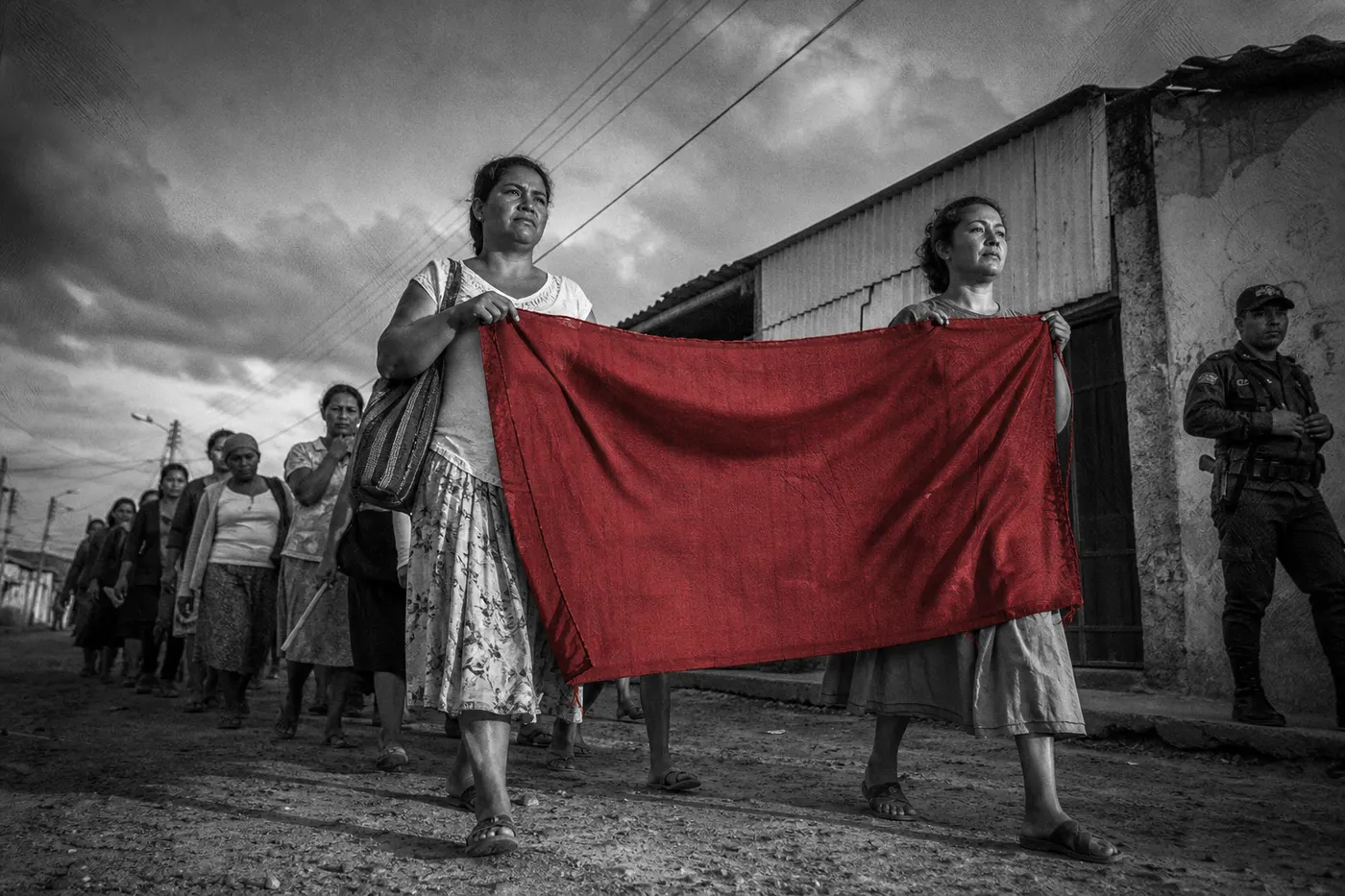 Feminismo colombiano post-1991: territorialización, ONGización y violencia contra lideresas